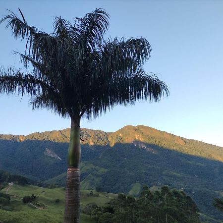 Pousada e restaurante Além das Nuvens Guaratinguetá Exterior foto