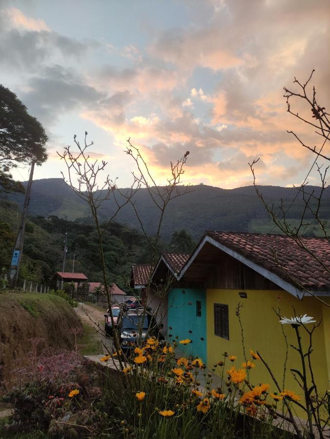 Pousada e restaurante Além das Nuvens Guaratinguetá Exterior foto