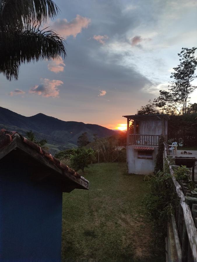 Pousada e restaurante Além das Nuvens Guaratinguetá Exterior foto