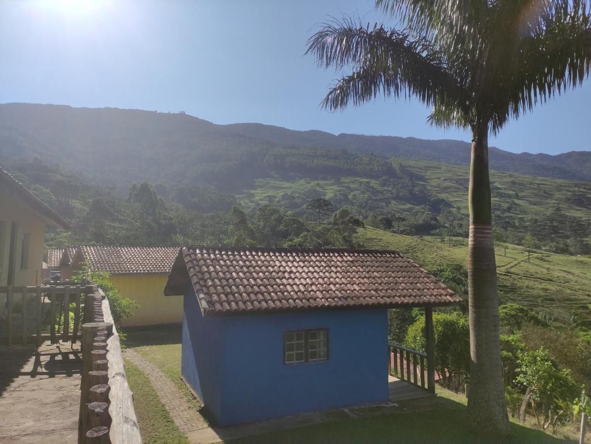 Pousada e restaurante Além das Nuvens Guaratinguetá Exterior foto